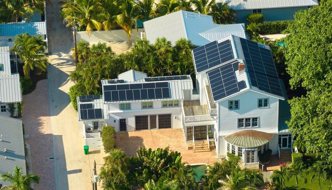 residential-house-with-rooftop-covered-with-solar-photovoltaic-panels-producing-clean-electrical-energy-suburban-rural-area-concept-investment-autonomous-home